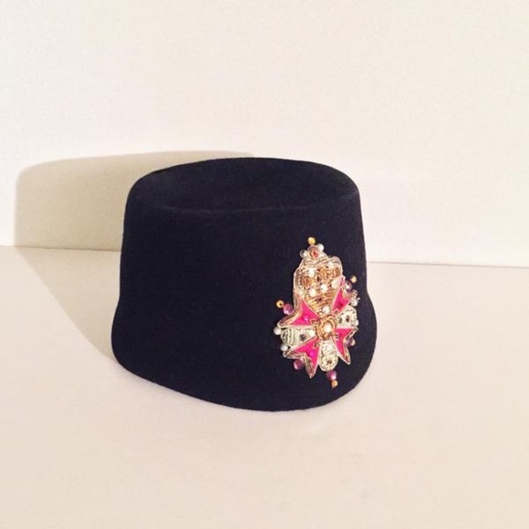 Vintage Eric Javits custom sequin embellished hat - Picture 5 of 7